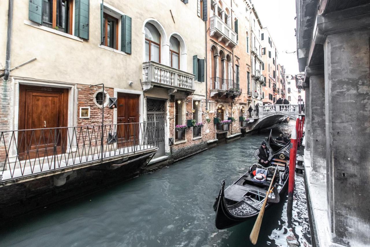 Ca' Delle Acque Deluxe Apartment R&R Venesia Bagian luar foto