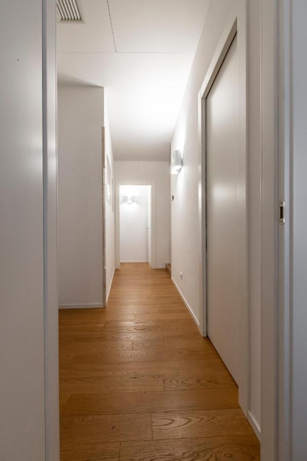 Ca' Delle Acque Deluxe Apartment R&R Venesia Bagian luar foto
